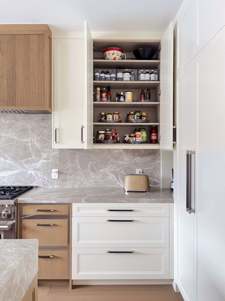 professional home organizer