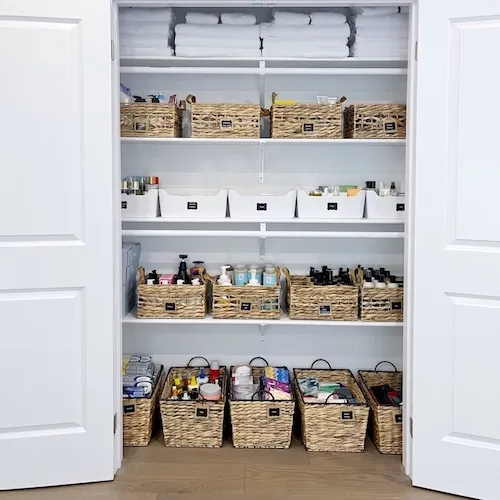 Beauty product inventory management in Bel-Aire