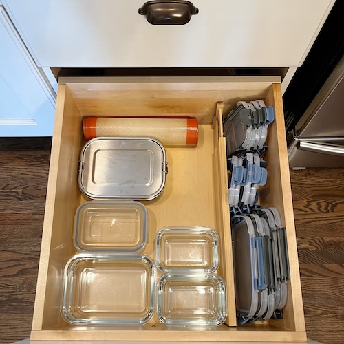 How To Organize Tupperware And Lids?